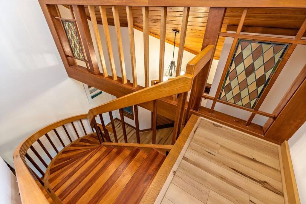 7Th Hole Chalet At Wintergreen Resort Hot Tub, Sauna & 3 Fireplaces Exterior photo